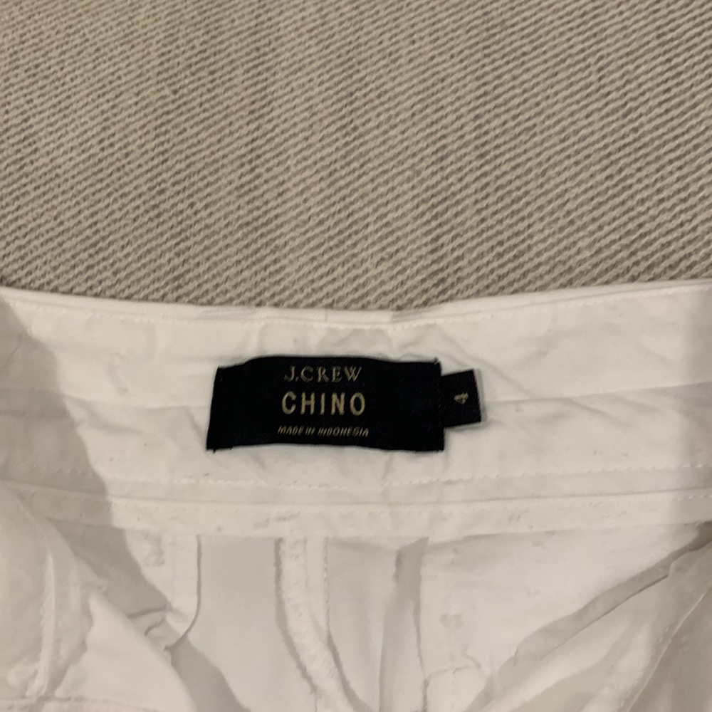J Crew Chino Shorts — SIZE 4! - Picture 2 of 4